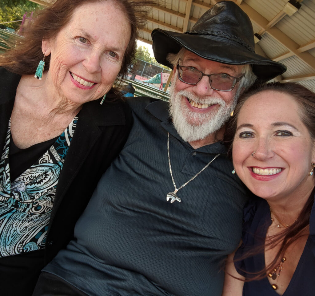 jessica with her parents -family photo